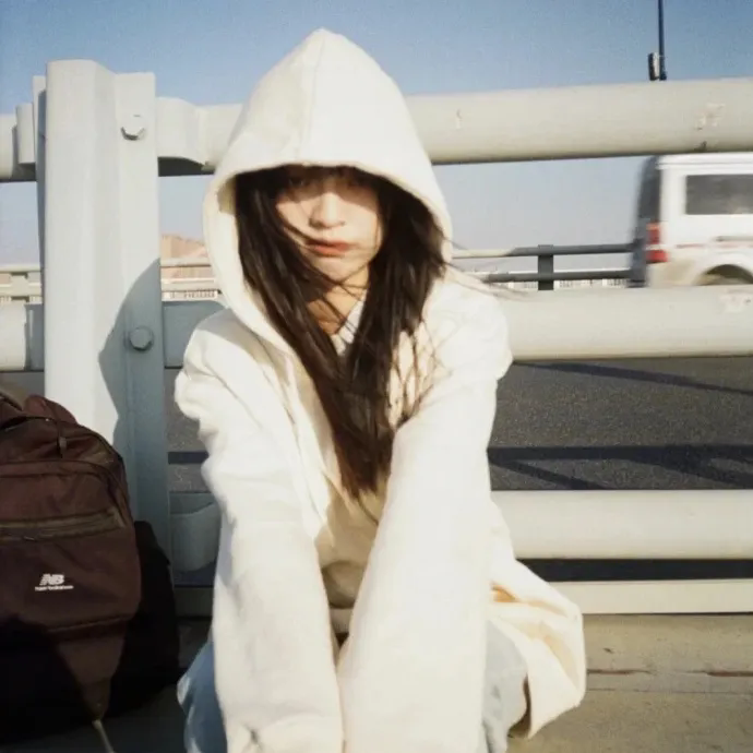 东风几许寄春情